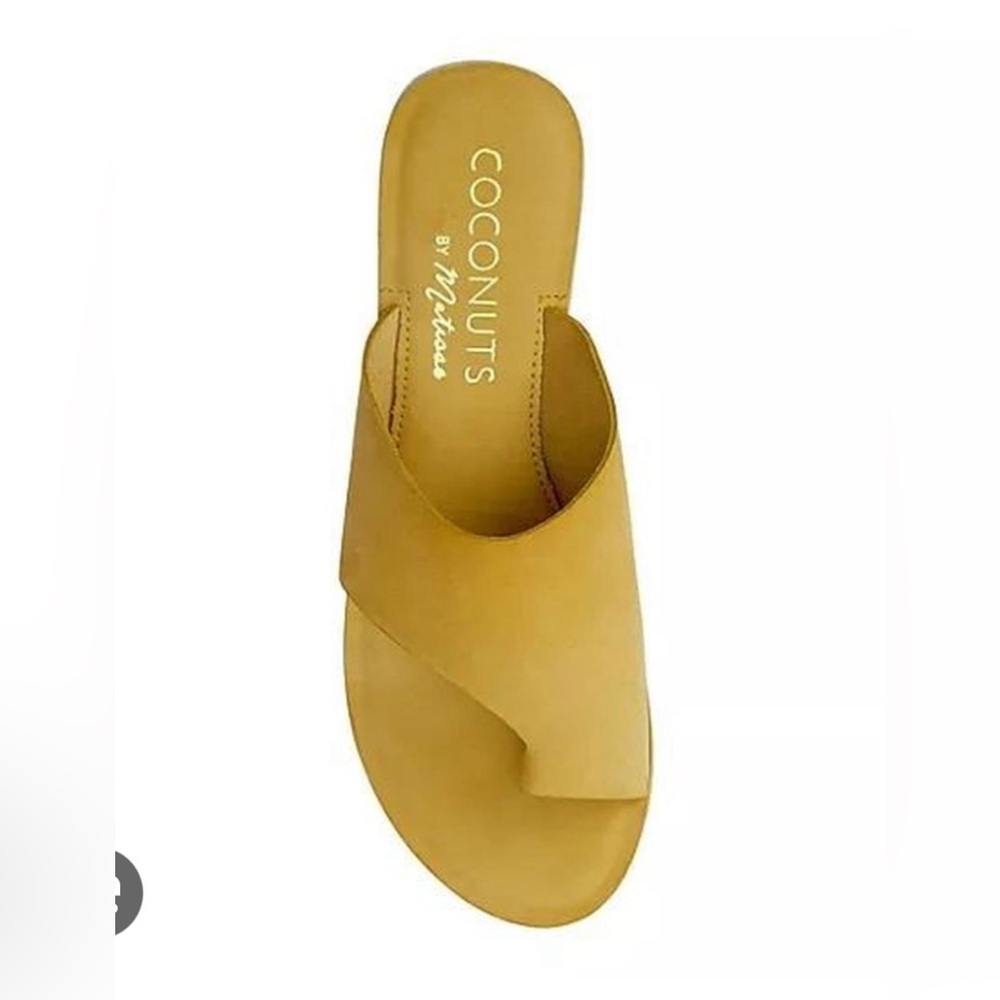 Coconuts by Matisse Oscar Sandal